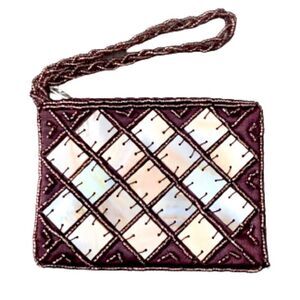 Mod Style Mother of Pearl Seed Beads Wristlet Coin Purse Clutch Shell Pouch